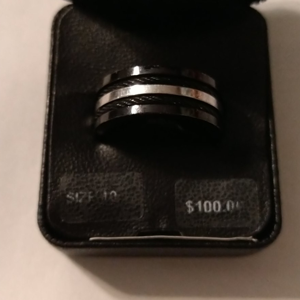 Classy Stainless Steel Ring - Picture 2 of 5